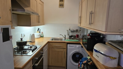 2 Bedroom Apartment to rent in Caxton Road, Wimbledon, London, SW19