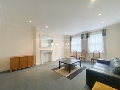 2 Bedroom Flat to rent in Finchley Road, Hampstead, London, NW3