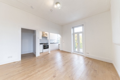 Studio to rent in Parsifal Road, West Hampstead, London, NW6