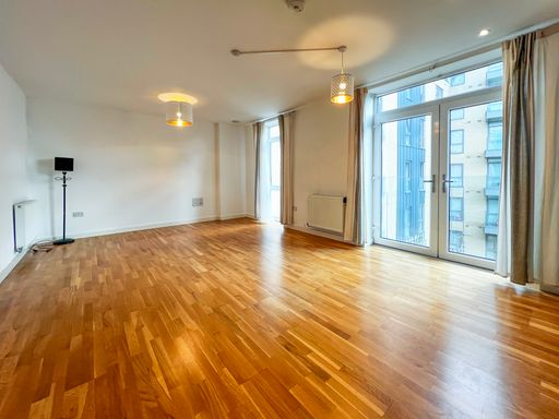 2 Bedroom Apartment to rent in Park Royal, London, NW10