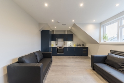 2 Bedroom Flat to rent in Ingham Road, West Hampstead, London, NW6