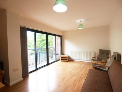 2 Bedroom Apartment to rent in Dalmeny Avenue, Camden, London, N7