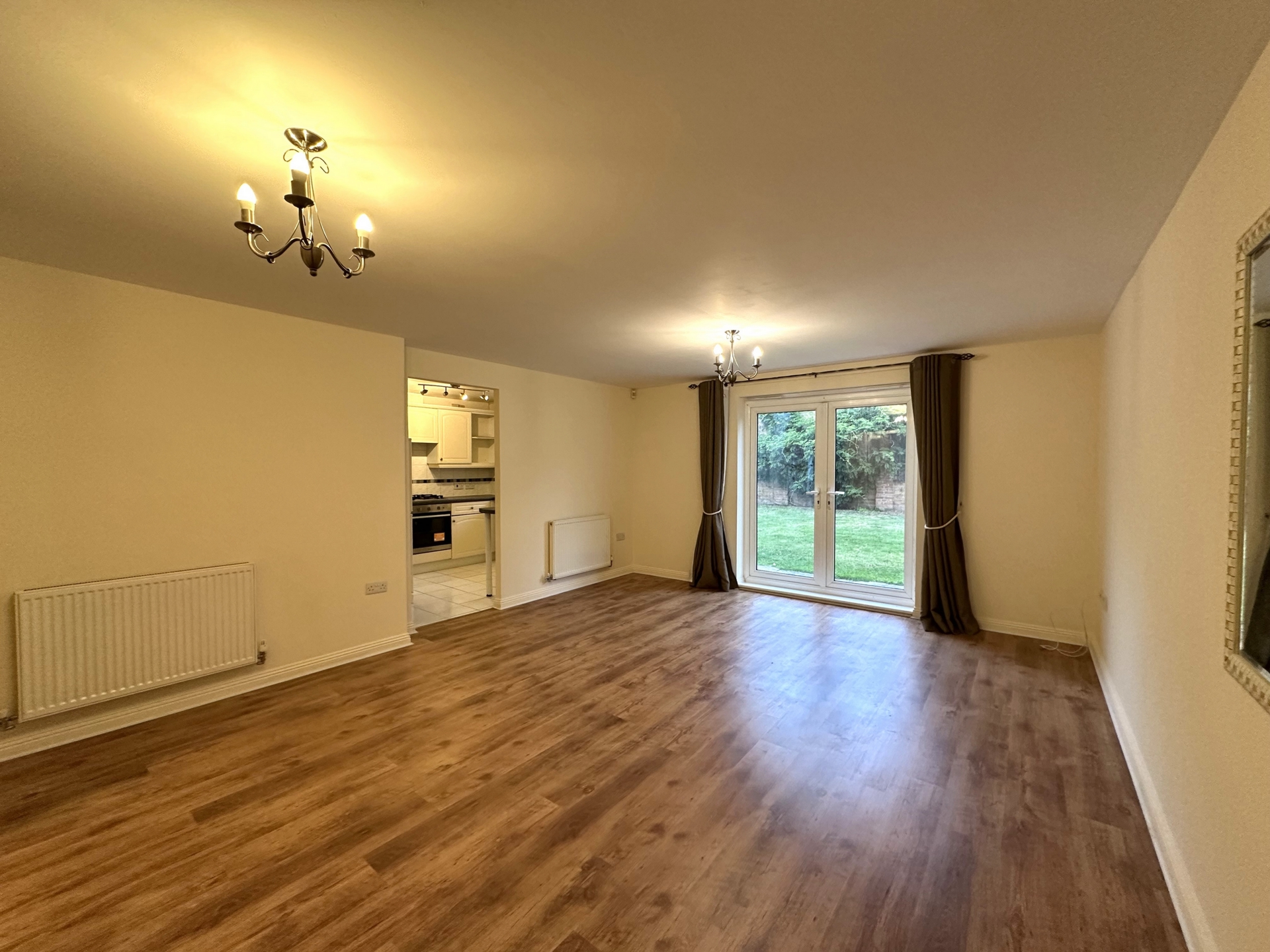 2 Bedroom Flat to rent in Oakwood, London, N14