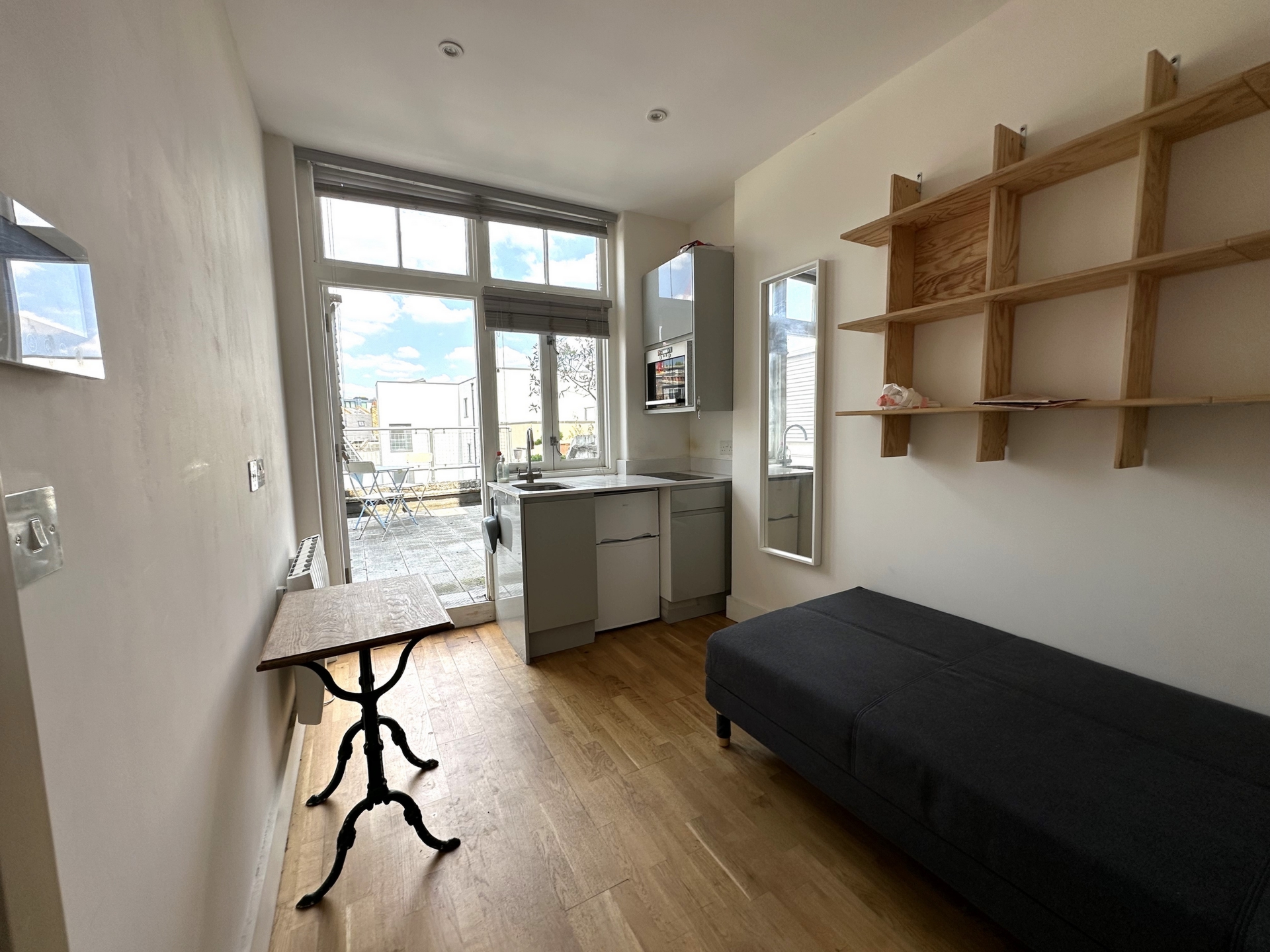 Flat to rent in Kings Cross, London, N1