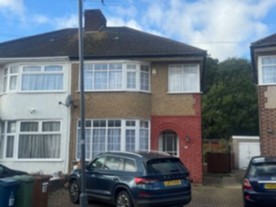 4 Bedroom Semi Detached to rent in Bellamy Drive, Stanmore, London, HA7