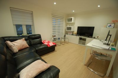 2 Bedroom Flat to rent in Grenville Place, Mill Hill, London, NW7