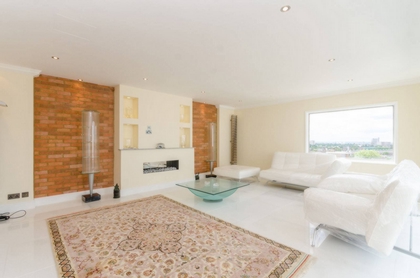 2 Bedroom Penthouse to rent in College Crescent, Hampstead, London, NW3