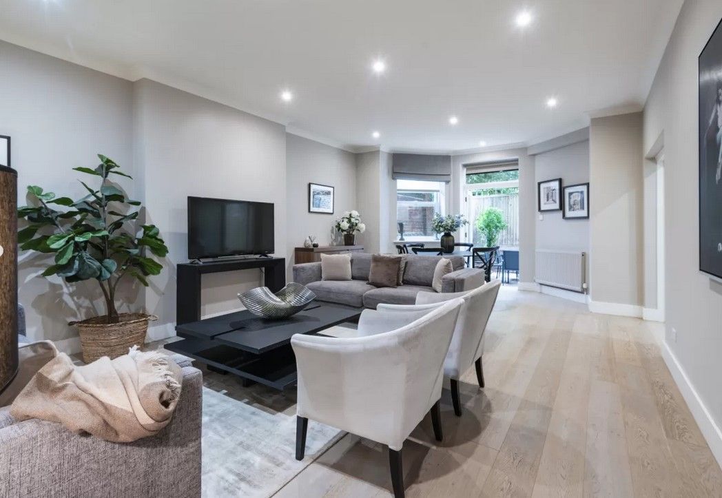 3 Bedroom Apartment to rent in Hampstead, London, NW3