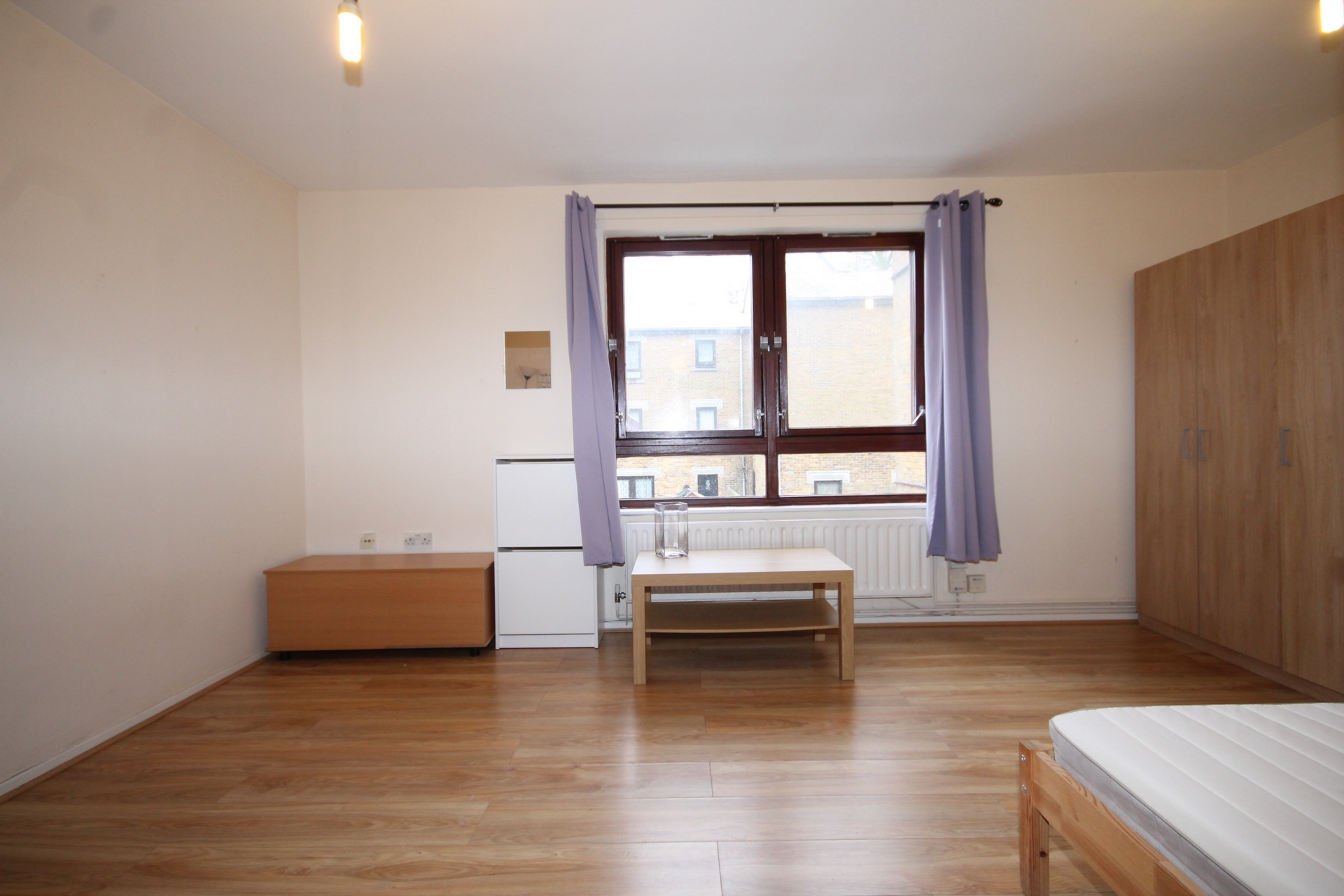 1 Bedroom Flat to rent in Islington, London, N7