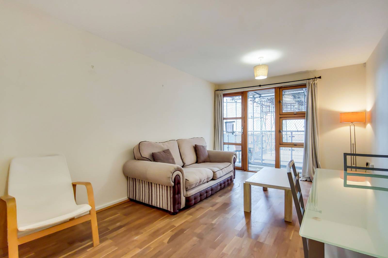 1 Bedroom Flat to rent in Islington, London, N7