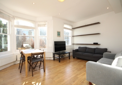 2 Bedroom Flat to rent in Freegrove Road, Islington, London, N7