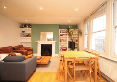 4 Bedroom Flat to rent in Hillmarton Road, Islington, London, N7