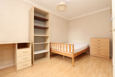 Double room - Single use to rent in Sextant Avenue, Isle of Dogs, London, E14