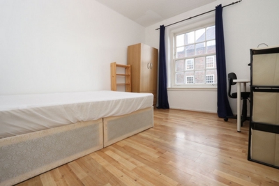 Double room - Single use to rent in Gillman House, Pritchards Road, Hackney, London, E2