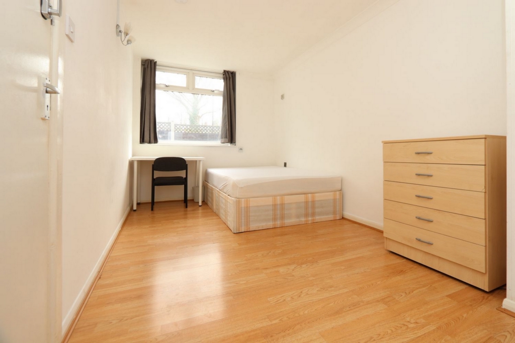 Double room - Single use to rent in Island Gardens, London, E14