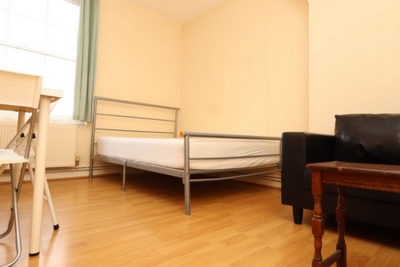 Double room - Single use to rent in Mersey House Liverpool Road, Highbury&Islington, N7