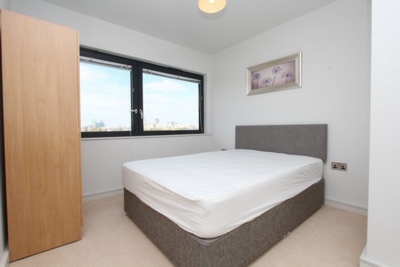 Double room - Single use to rent in 4 Lambarde Square, East Greenwich,Maze Hill, London, SE10