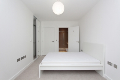 Ensuite Double Room to rent in Centenary Heights,Larkwood Avenue, Greenwich,Blackheath, London, SE10