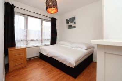 Double room - Single use to rent in 4 Barchester Street, Langdon Park, London, E14