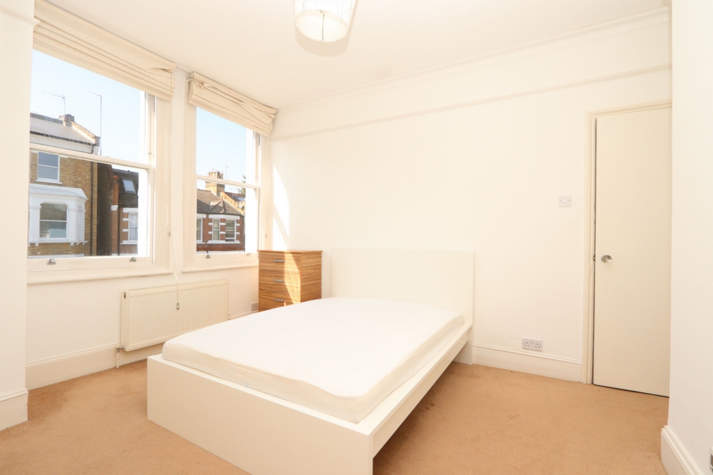 Ensuite Single Room to rent in Shepherd's Bush, London, W12