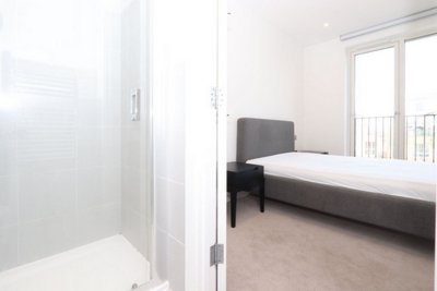 Ensuite Double Room to rent in Porters Edge Apartment,29 Surrey Quays Road, Canada Water, London, SE16