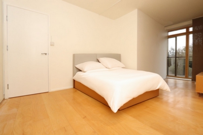 Double room - Single use to rent in Alamaro Lodge,Renaissance Walk, North Greenwich, London, SE10