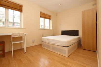 Double room - Single use to rent in Jamaica Street, Stepney Green, London, E1