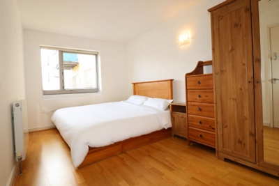 3 Bedroom Ensuite Double Room to rent in Metcalfe Court, North Greenwich, London, SE10