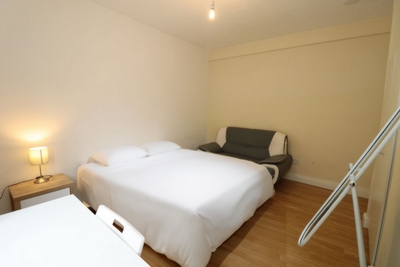 Double room - Single use to rent in Campbell House,White City Estate, Shepherds Bush, London, W12