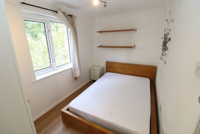 Double room - Single use to rent in Wharf View Court,12 Blair Street, Poplar, London, E14