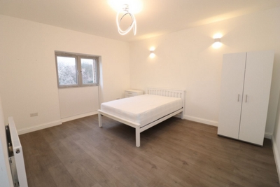 Double room - Single use to rent in Leigham Court Road, Streatham Hill, London, SW16