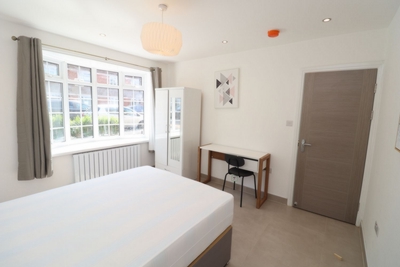 5 Bedroom Double room - Single use to rent in Duckett Street, Stepney Green, London, E1