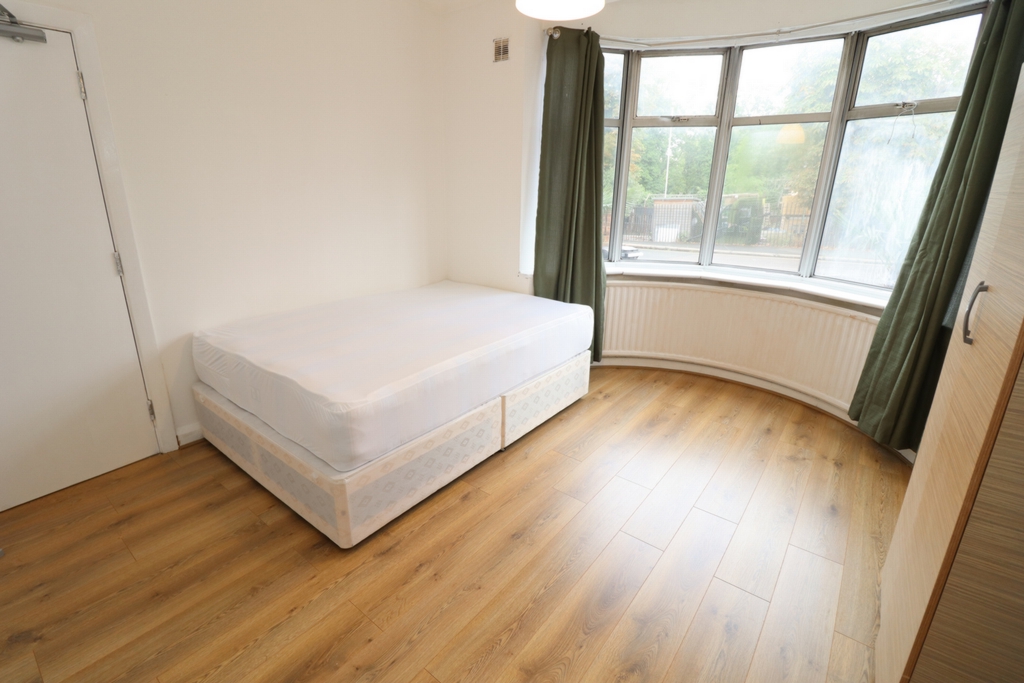 Double room - Single use to rent in Streatham, London, SW16