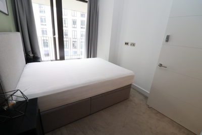 Double room - Single use to rent in Rosewood Building,Cremer Street, Hoxton, London, E2