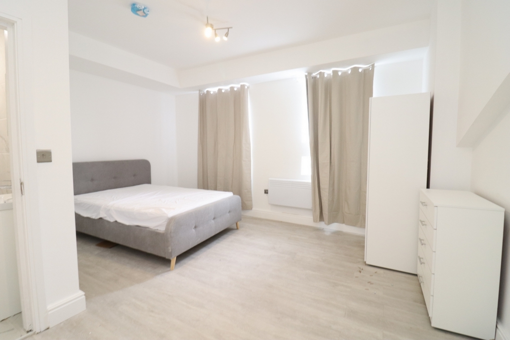 Ensuite Single Room to rent in Woolwich Arsenal, London, SE18