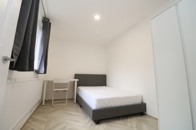 Double room - Single use to rent in Manger Road, Caledonian Road, London, N7