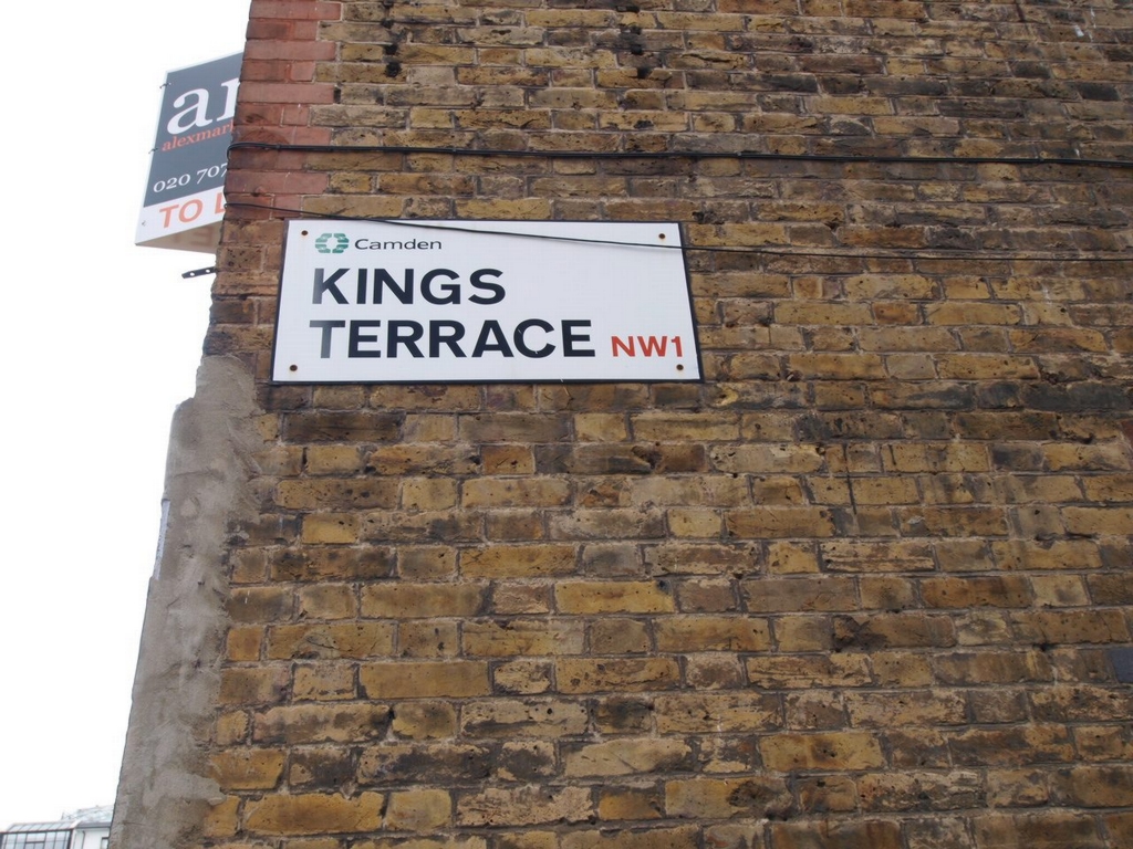 2 bedrooms flat, 26 A Kings Terrace Camden London